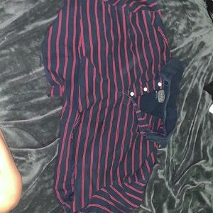 Over sized t cut in to crop top.